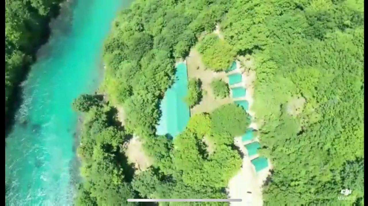 Tara Inn Resort Bastasi Luaran gambar